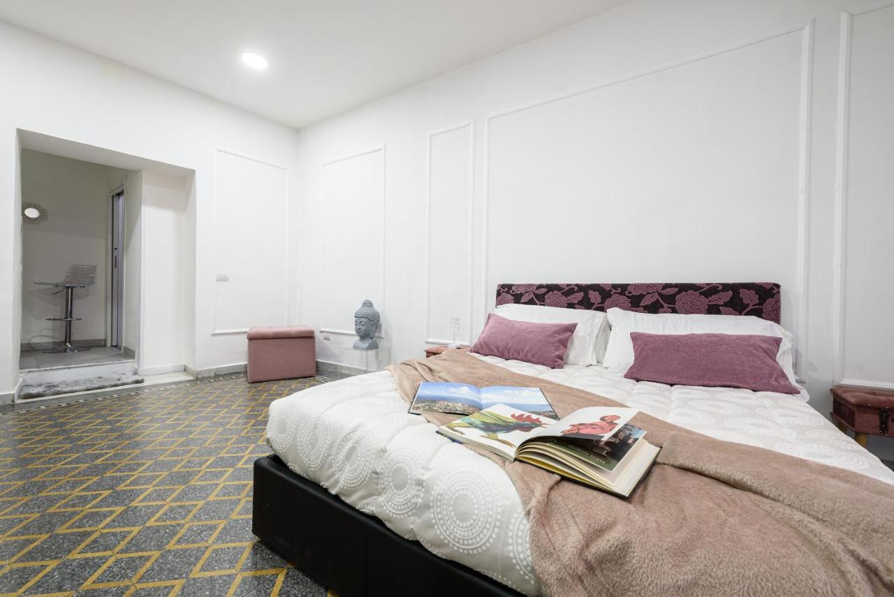 Random B&B Napoli Eksteriør bilde
