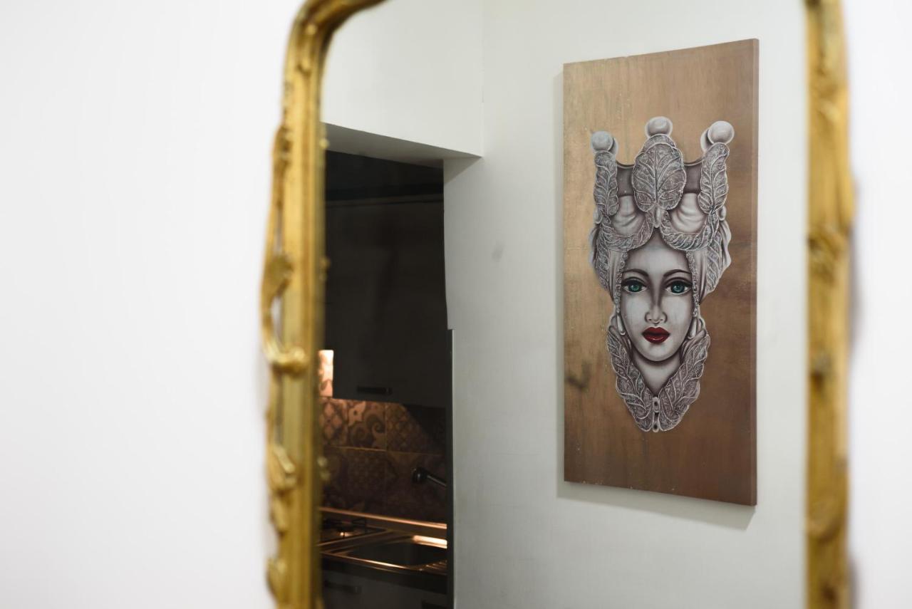 Random B&B Napoli Eksteriør bilde